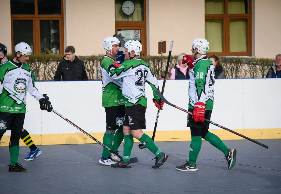 Druhá výhra v řadě po naše Áčko